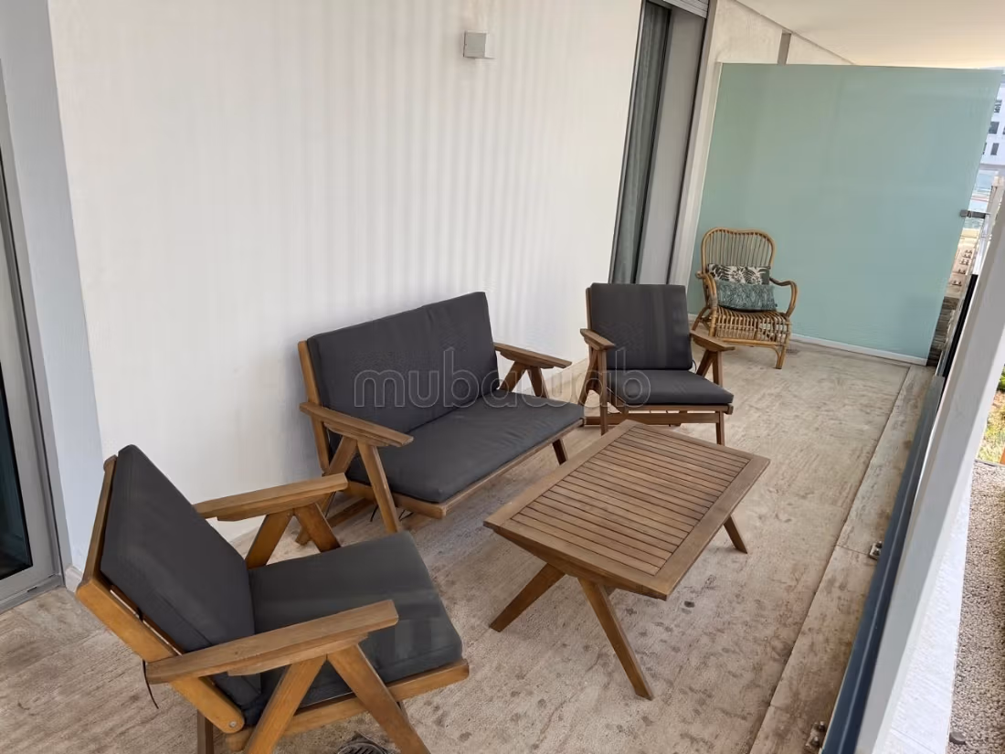 Bellissimo studio con grande terrazza