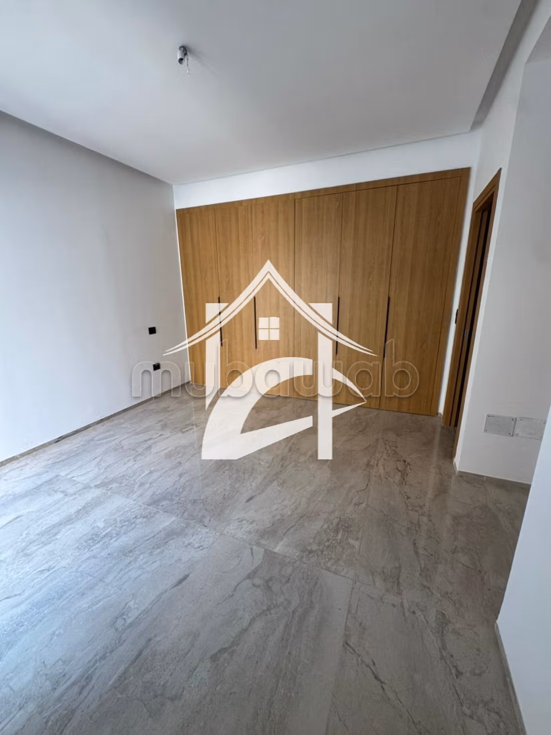 S2 neuf avec piscine et suite parentale