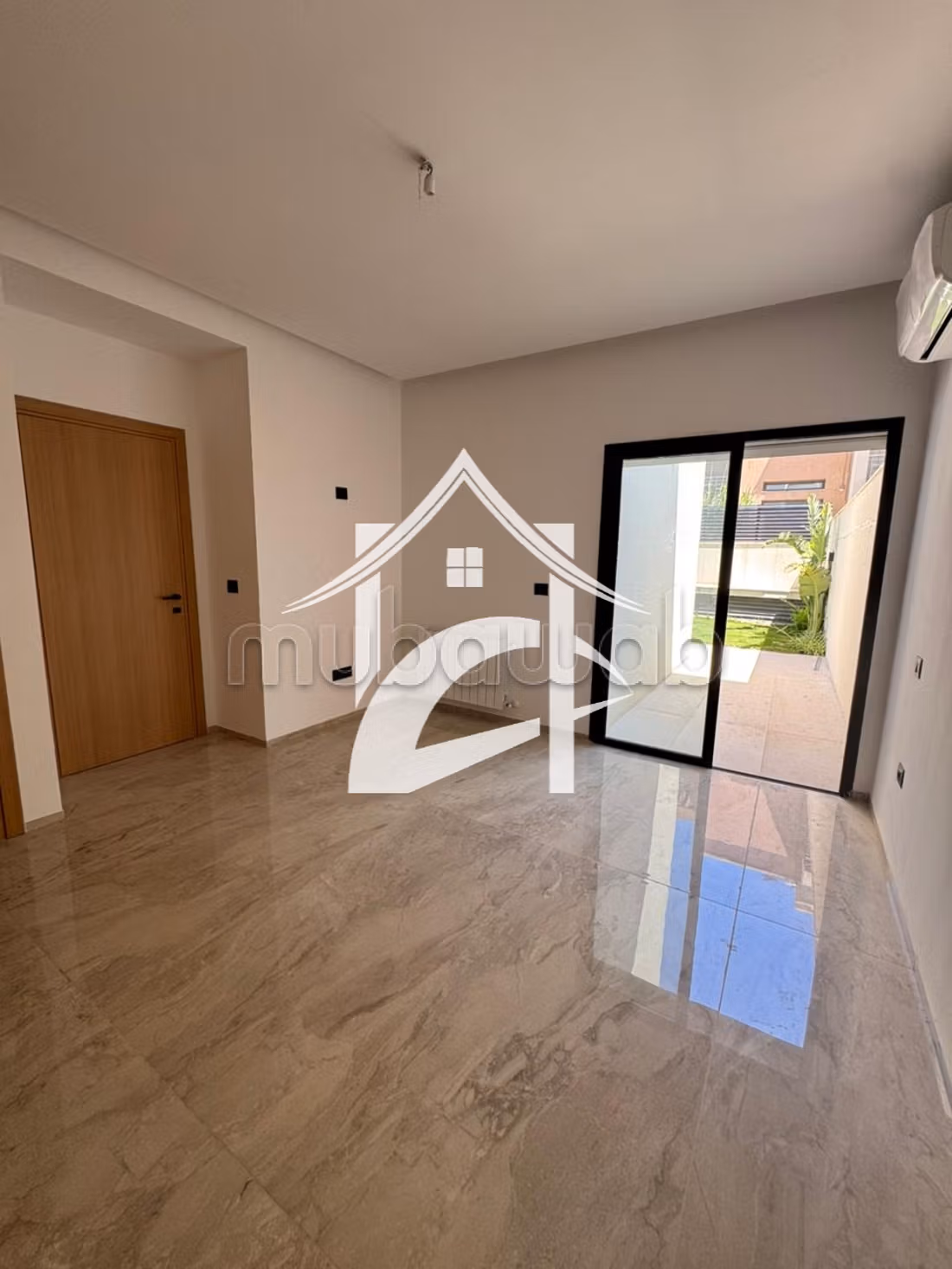 S2 neuf avec piscine et suite parentale