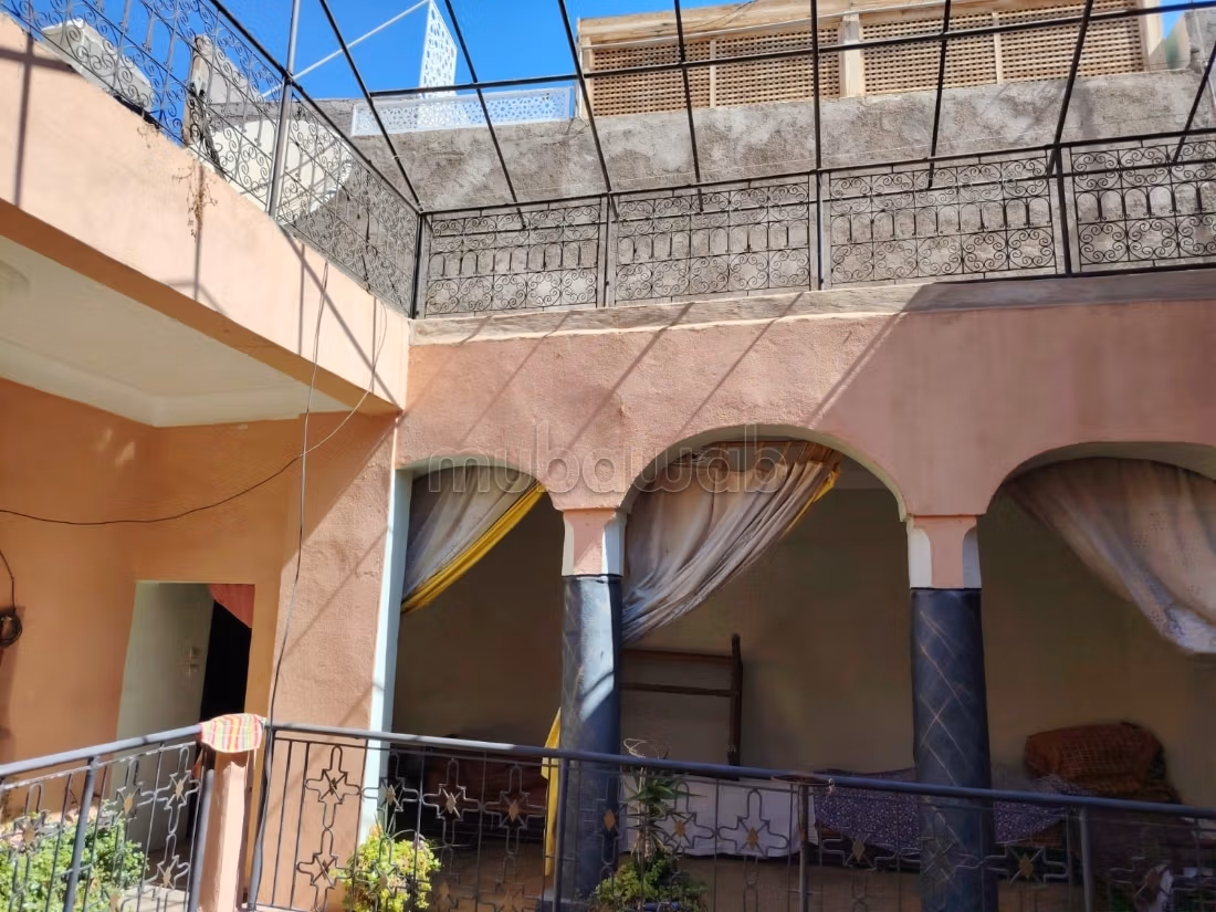 Riad da Ristrutturare - Grande Potenziale Casa per Ospiti a Bab Doukkala