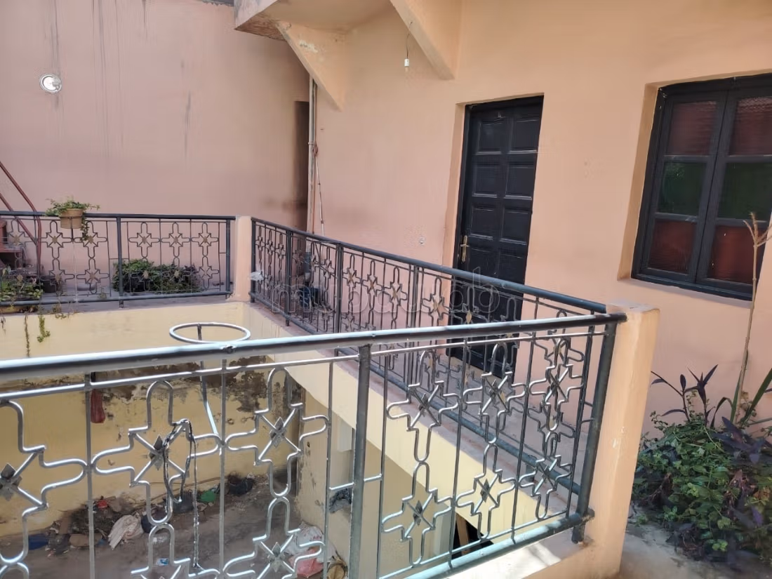 Riad da Ristrutturare - Grande Potenziale Casa per Ospiti a Bab Doukkala