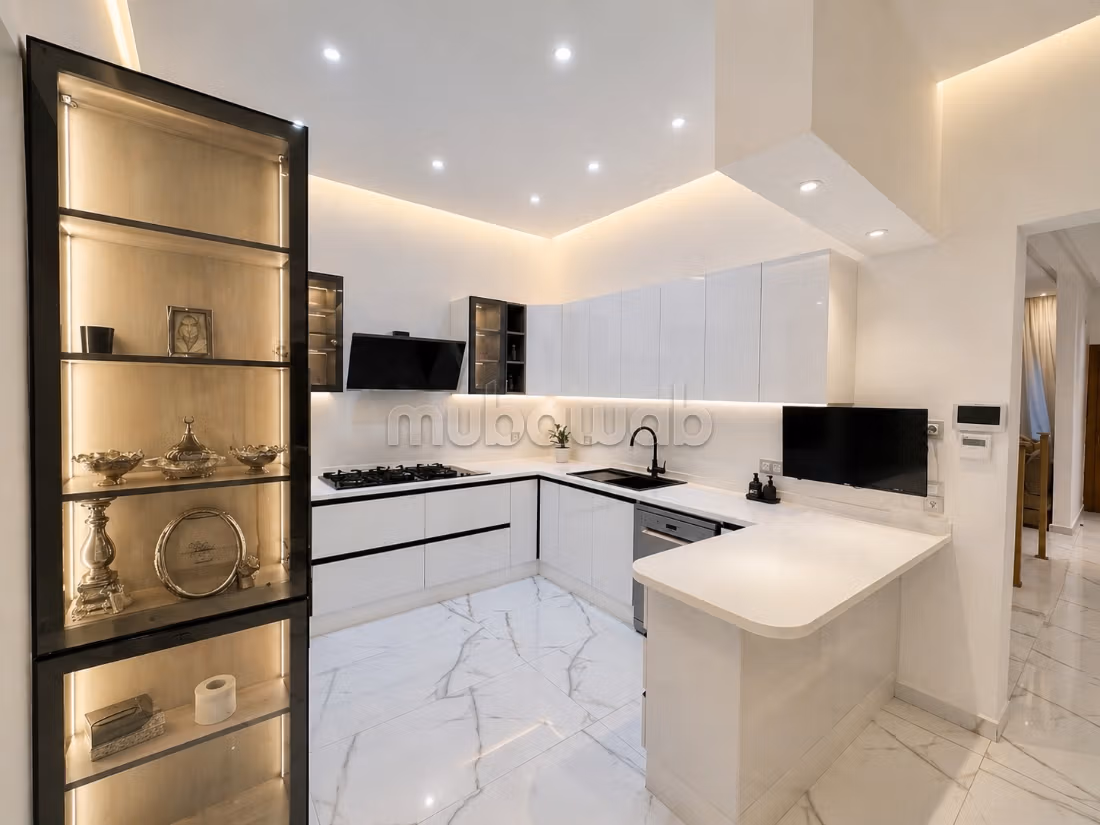 Luxe villa te huur aan de Route de Tahanaout. Oppervlakte 500 m². Gemeubileerd