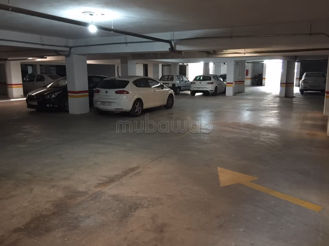 Appartement meublé pour au moins une année