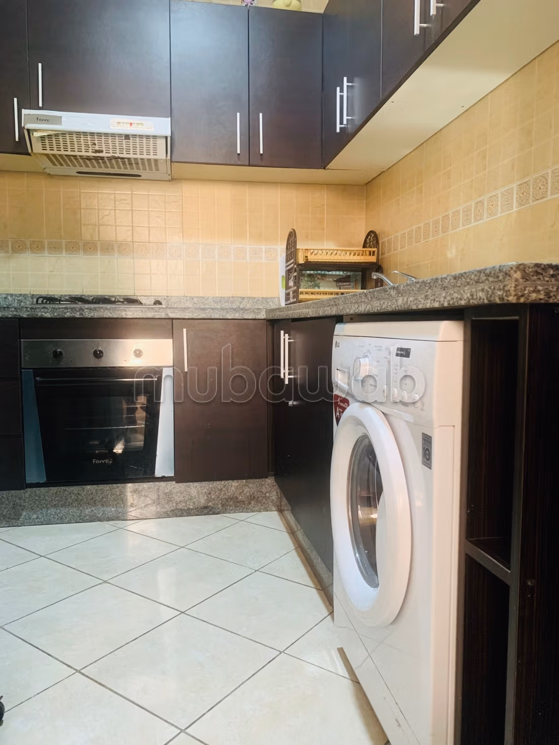 Appartement meublé pour au moins une année