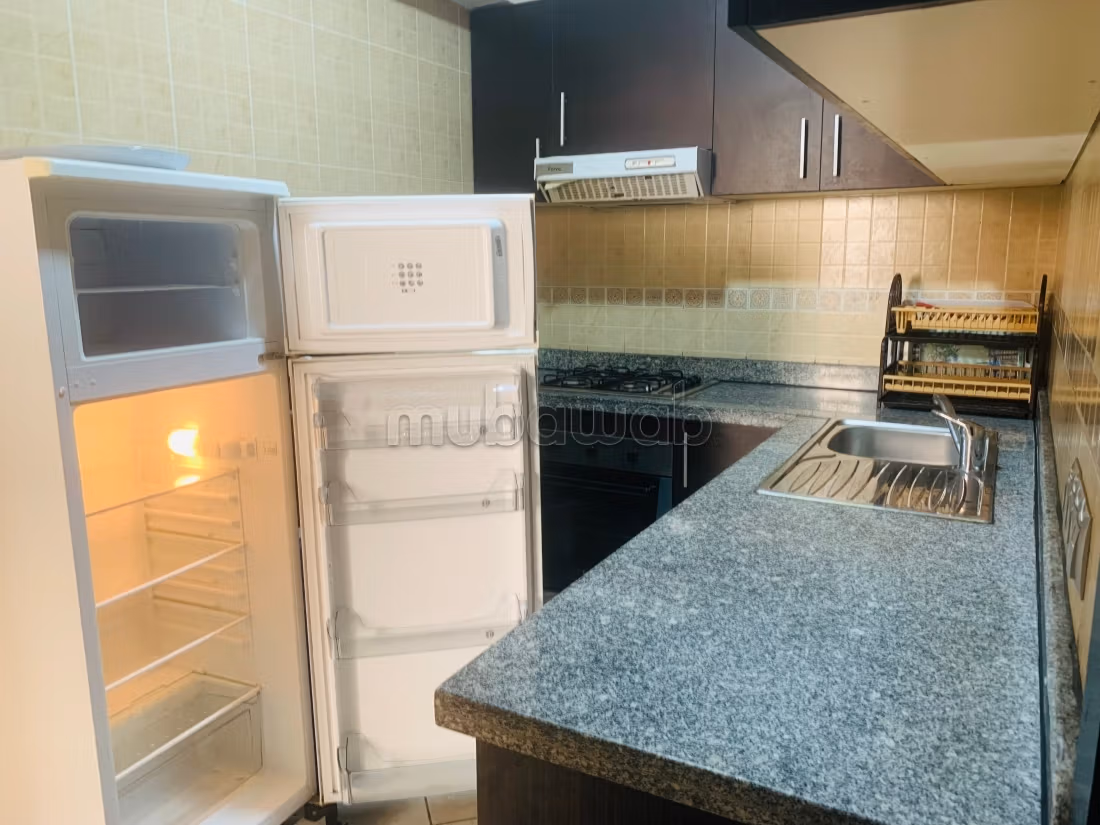 Appartement meublé pour au moins une année