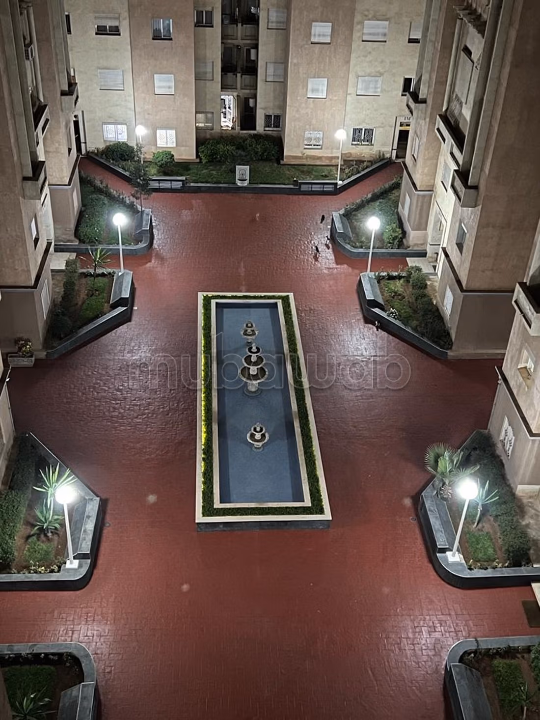 Appartement meublé pour au moins une année