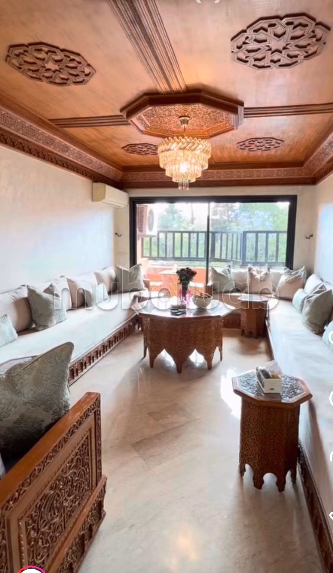À vendre Magnifique appartement meublé avec grande terrasse à Guéliz –Marrakech