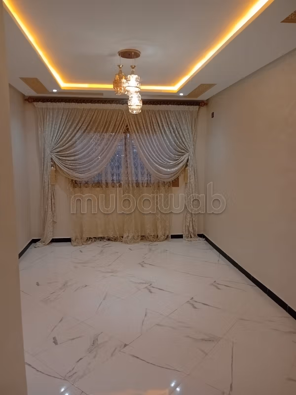 À VENDRE Appt RDC Ain Chkef 126 m²  10 m²