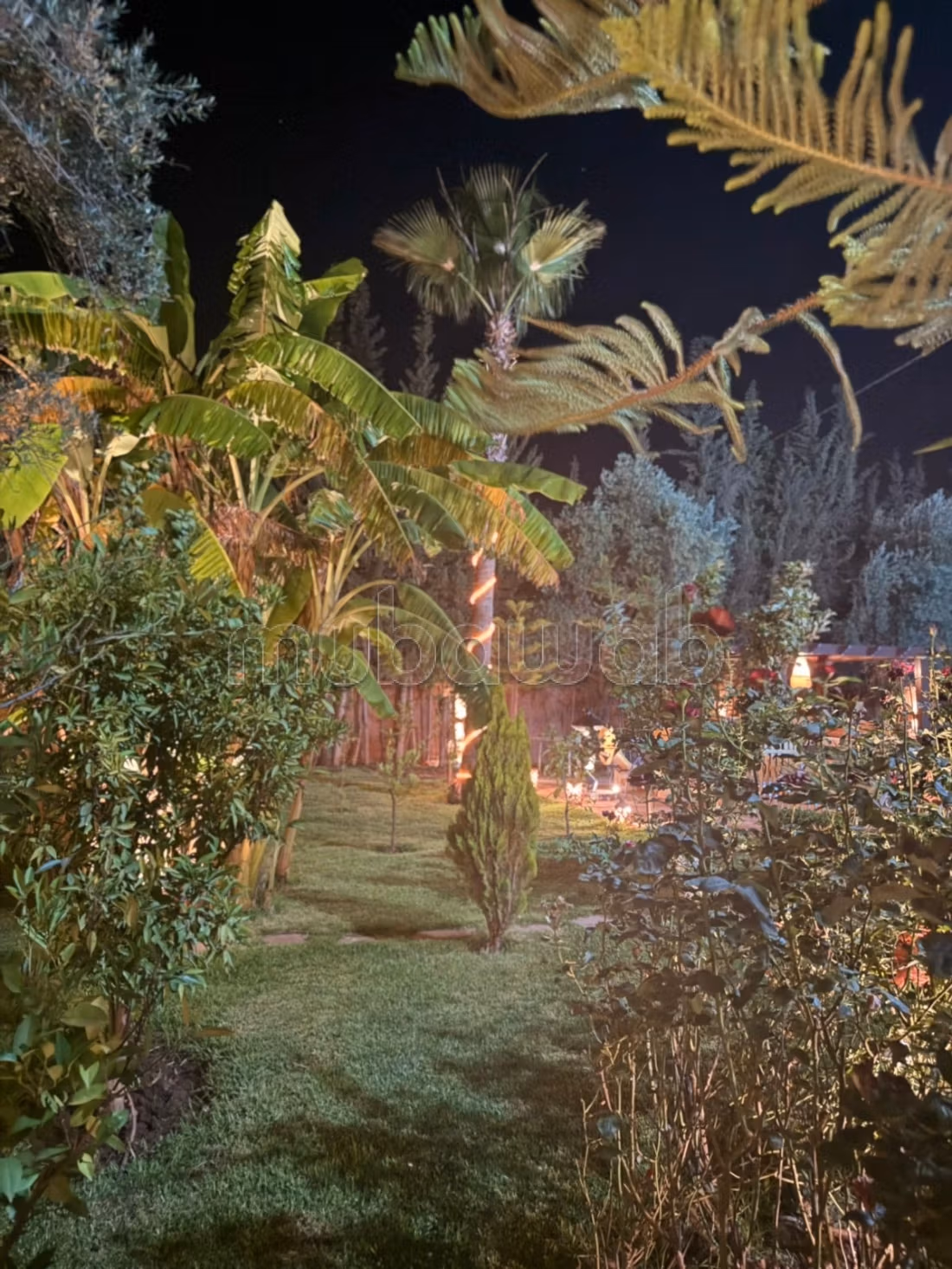 Magnifica villa in vendita a Sidi Abdallah Ghiat. 6 belle camere. Ben arredato