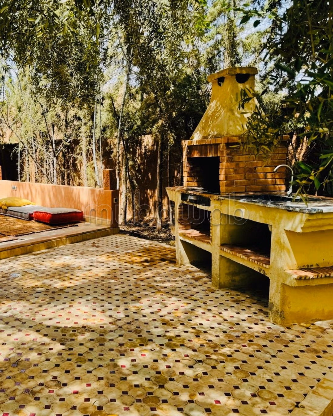 Magnifica villa in vendita a Sidi Abdallah Ghiat. 6 belle camere. Ben arredato