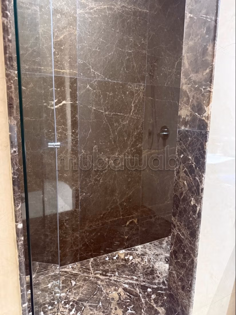 Appartamento premium con 2 camere da letto arredato in affitto
