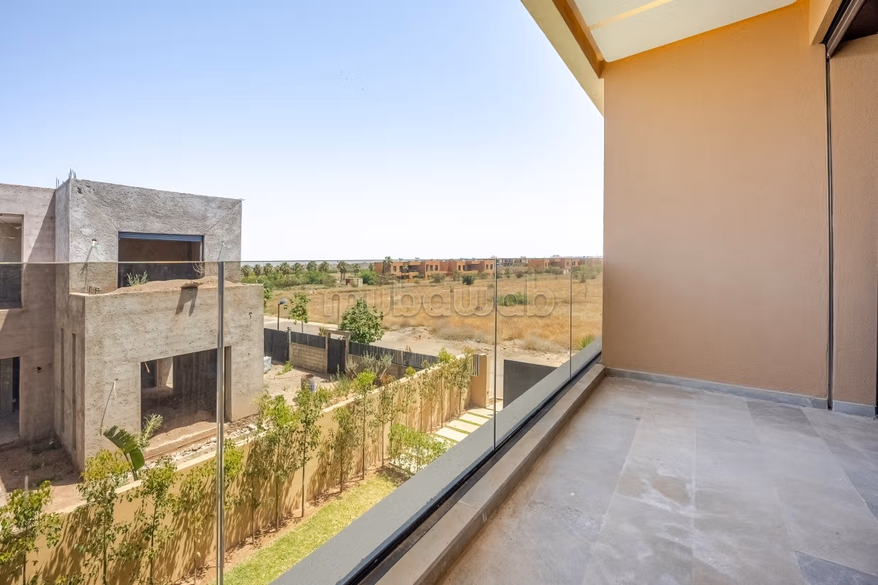 Villa nuova mai abitata sulla strada Ourika