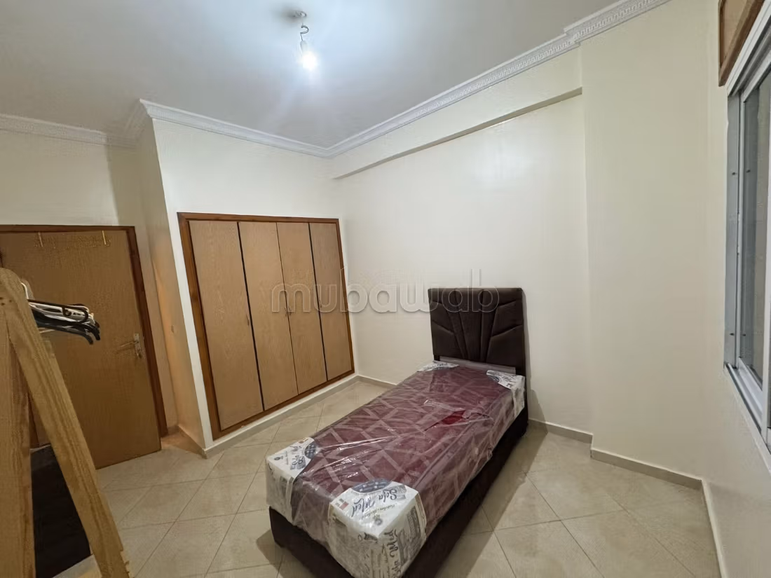 Location meublé Grand appartement 3 chambres — 3