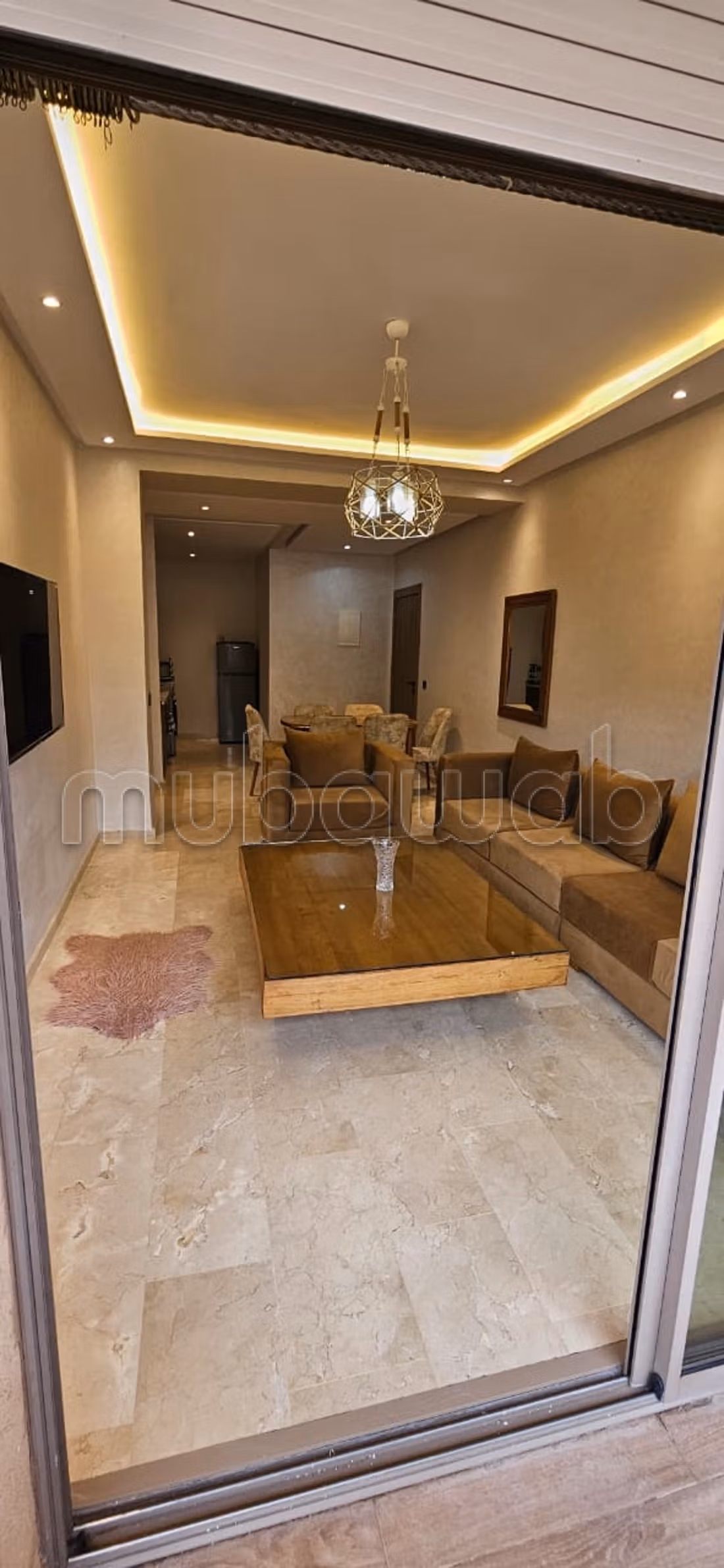 Superbo appartamento in affitto a Camp Al Ghoul. Superficie 88 m². Arredato