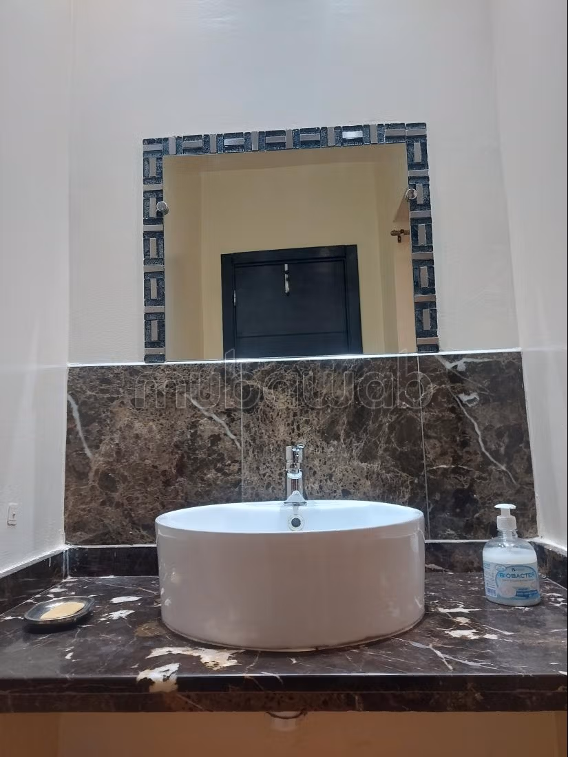 Appartement 99 m² à Les Hôpitaux — 17