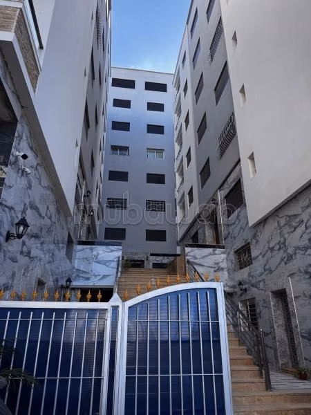 Vendre appartement à Benkirane. 1 Pièce. Four micro-ondes