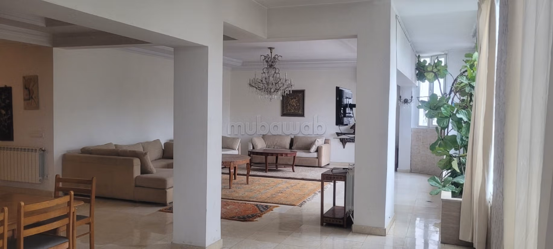 Vend appartement à Agdal. 4 chambres agréables. 
Avec ascenseur — 6