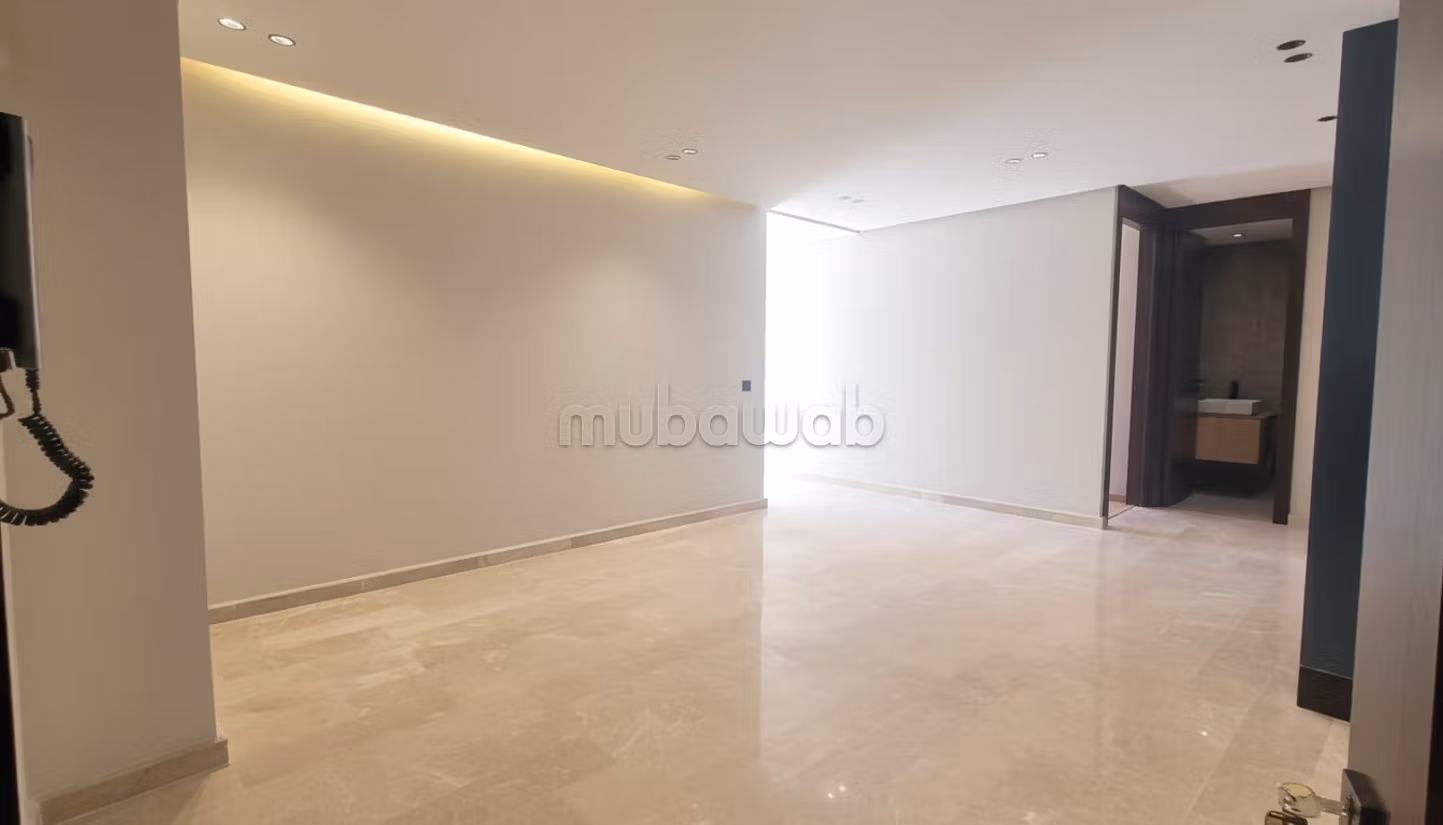 Studio neuf haut standing de 41 m² à louer – Hermitage, Casablanca — 3