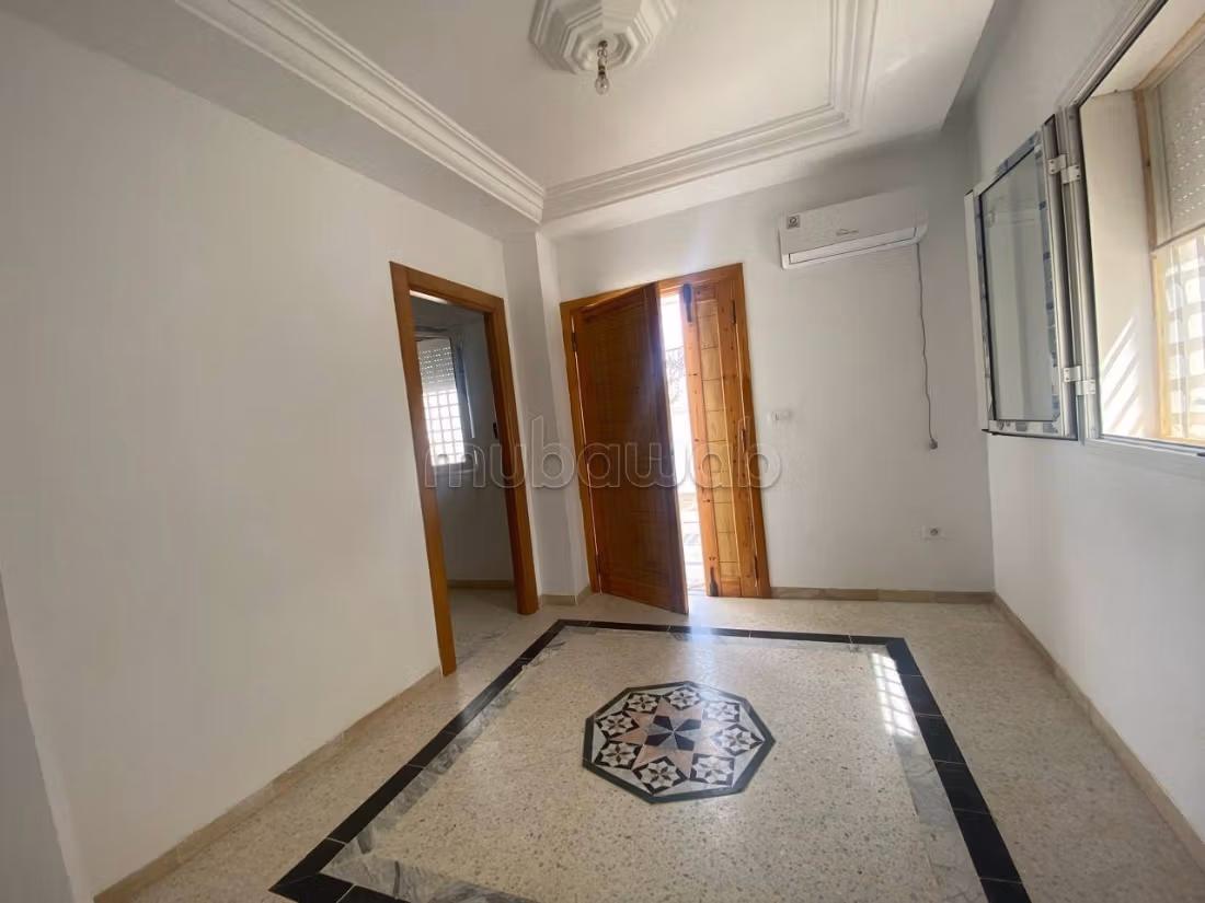 For rent in Riyadh Andalus for a young official