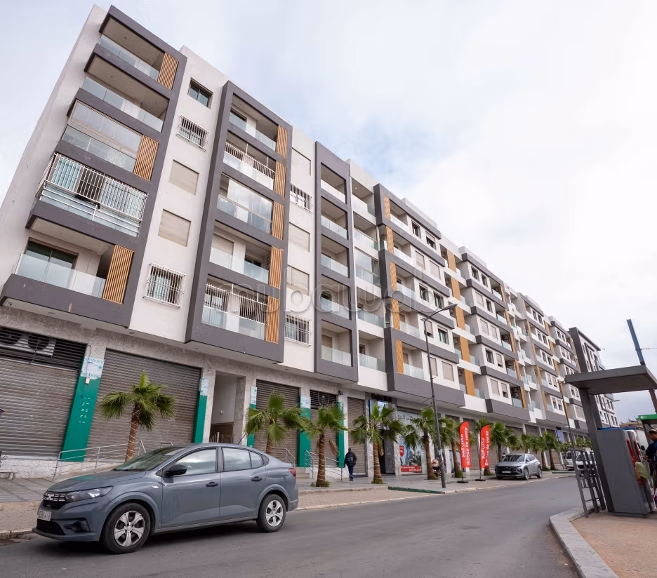 Bel appartement à vendre à Hay Almassira 2. Surface totale 80 m² — 3