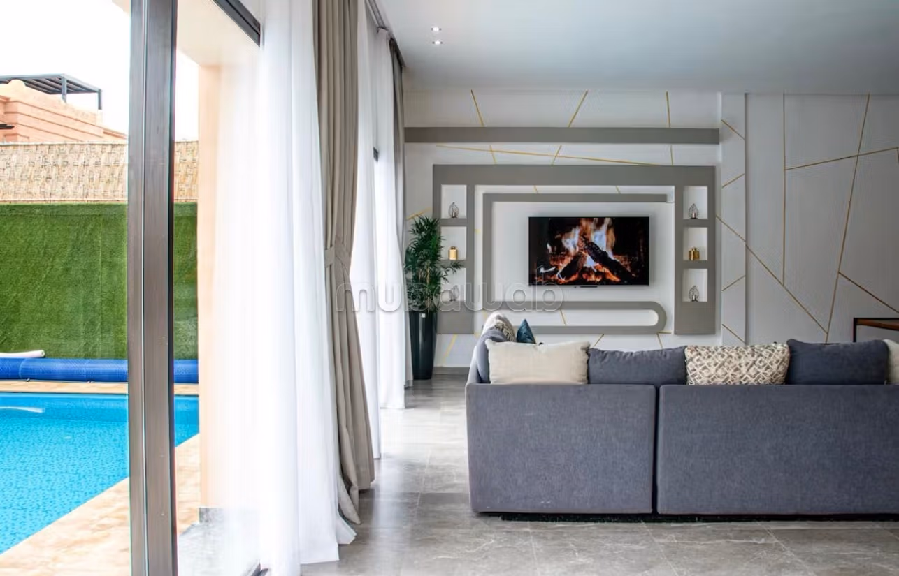 4-bedroom villa with heated pool – Route de Fès Marrakech