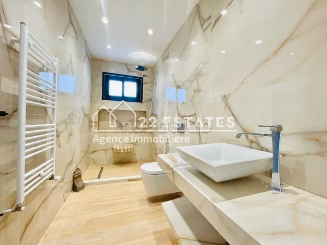 Duplex S2 arredato con terrazza a Marsa