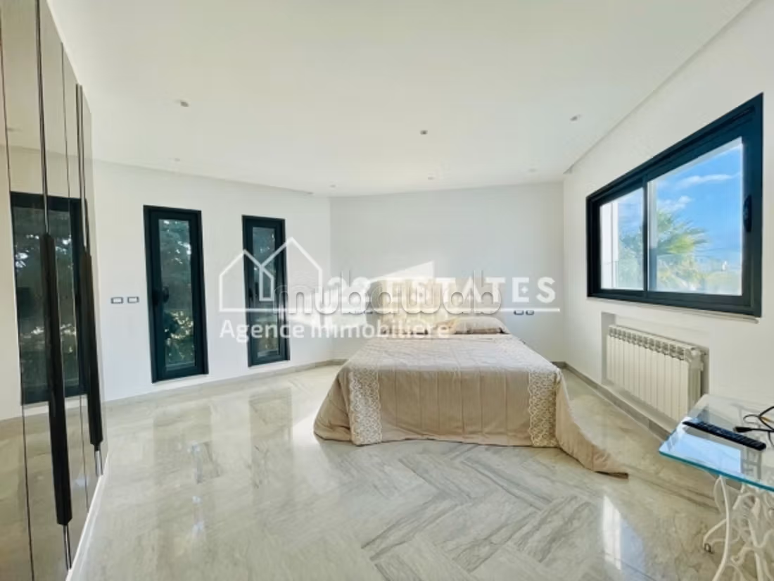 Duplex S2 arredato con terrazza a Marsa
