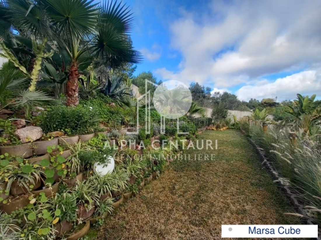 In affitto - Appartamento S3 di 220 m² con vista mare a La Marsa