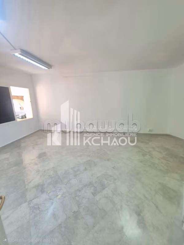 A vendre bureau H1 au lac1