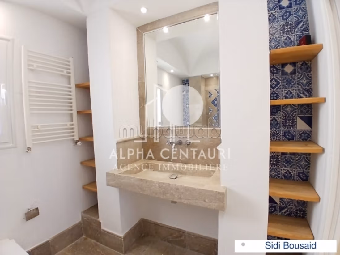 In affitto un duplex in S3 con vista mare a Sidi Bou Said