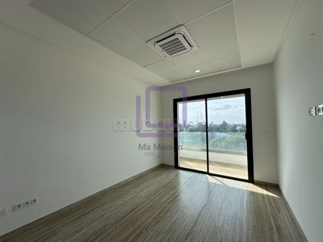 An H2 office at the Soukra golf intersection