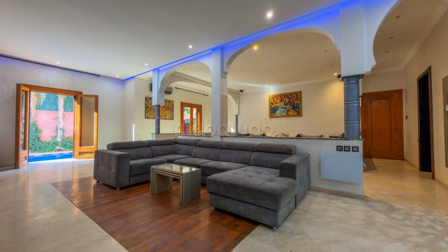 Villa con Piscina e Palestra