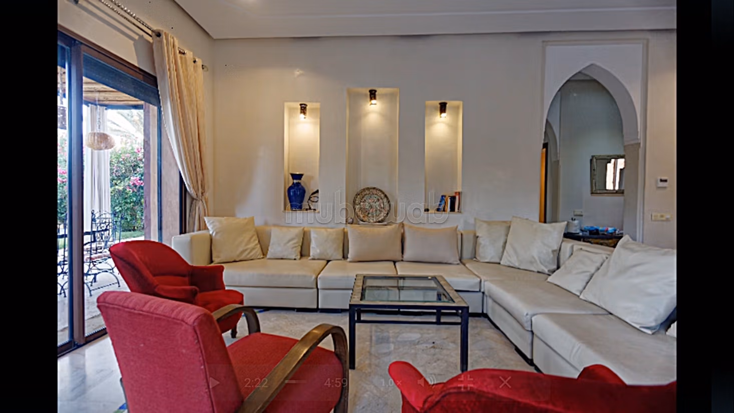 Bella villa arredata in vendita