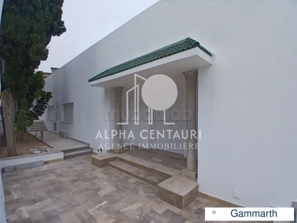 A louer une villa en S4 à Gammarth