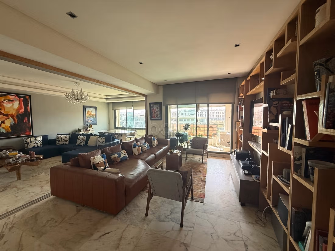 Appartement à vendre 229 m² 
Casablanca