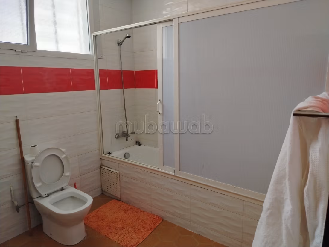 Villa con piscina in affitto a Souissi Rabat