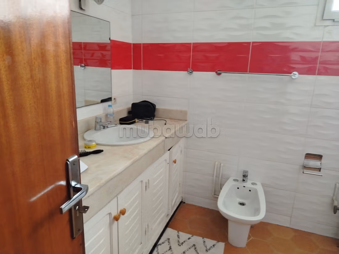 Villa con piscina in affitto a Souissi Rabat