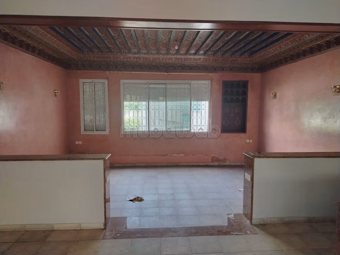 Location villa in Hay Riad Rabat