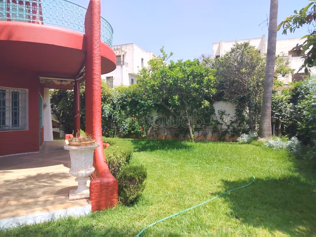 Location villa in Hay Riad Rabat