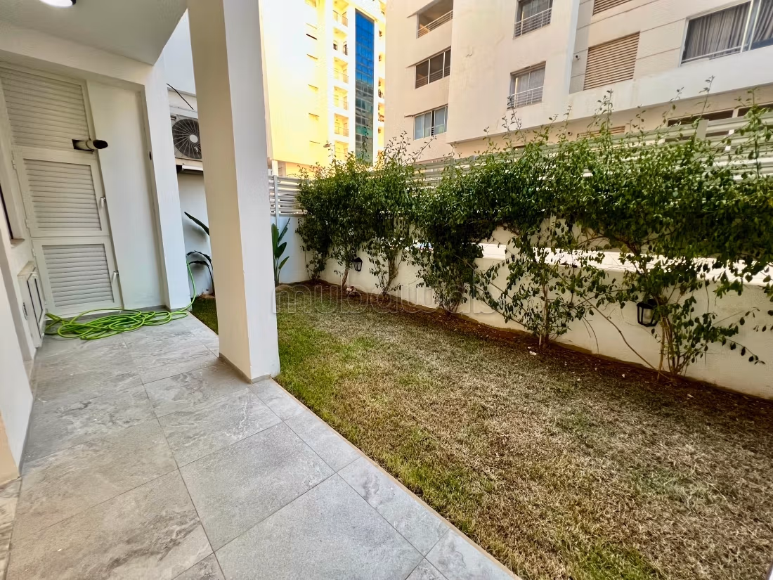 S2 avec jardins aux jardins de Carthage 2700