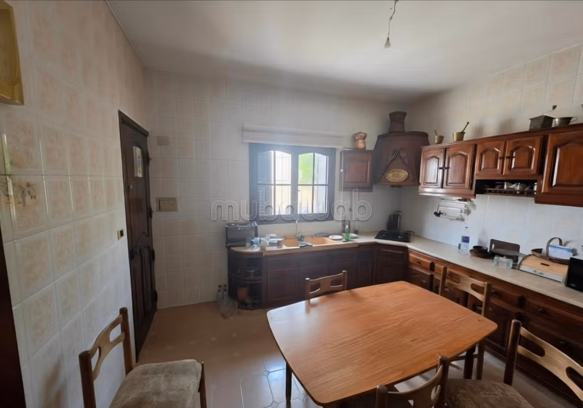 In vendita villa ad Ariana Superiore