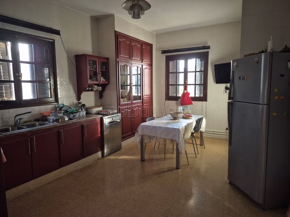 In vendita villa ad Ariana Superiore