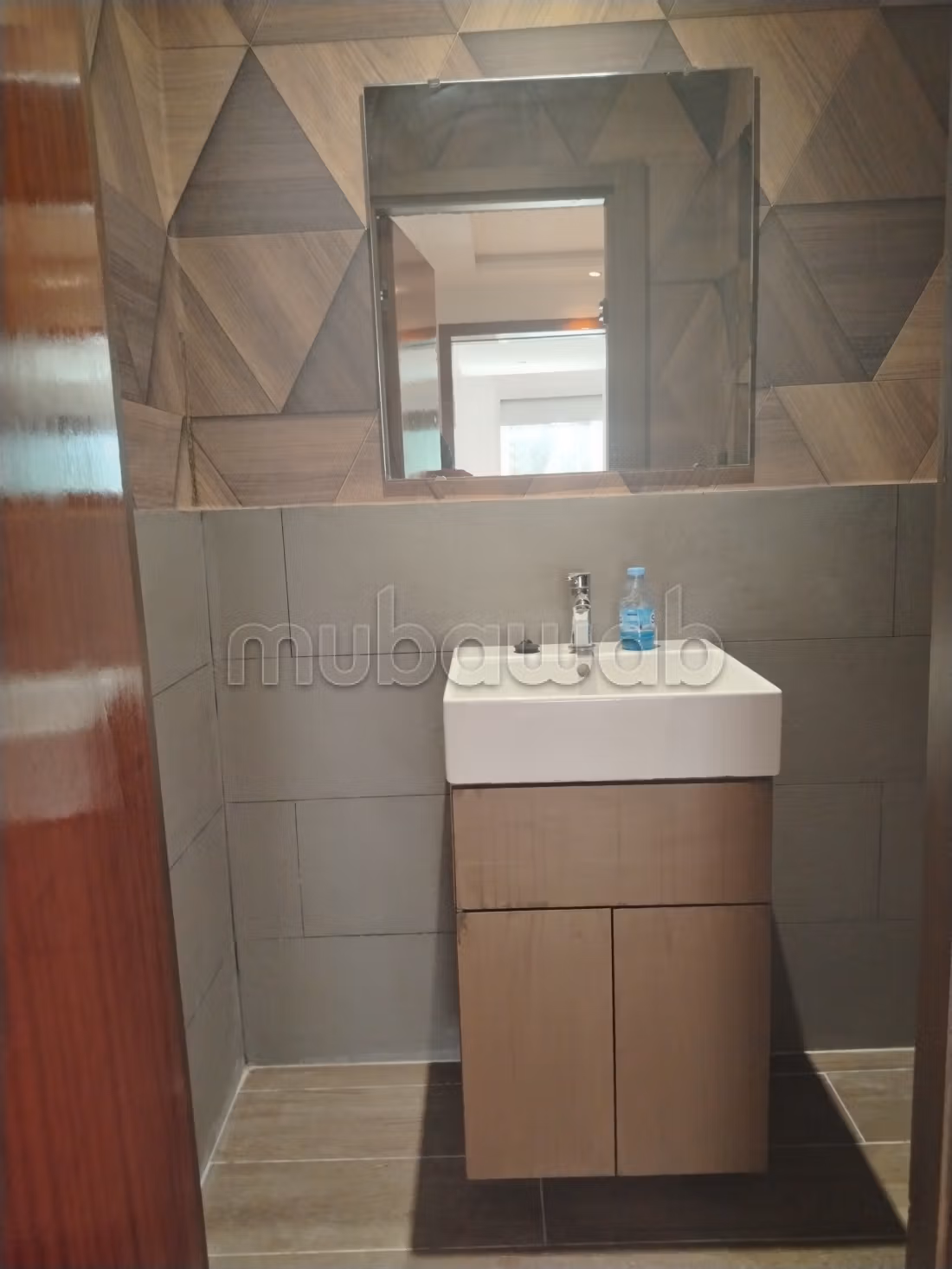 Bel appartement de 165 m² à louer à Aviation
Rabat — 6