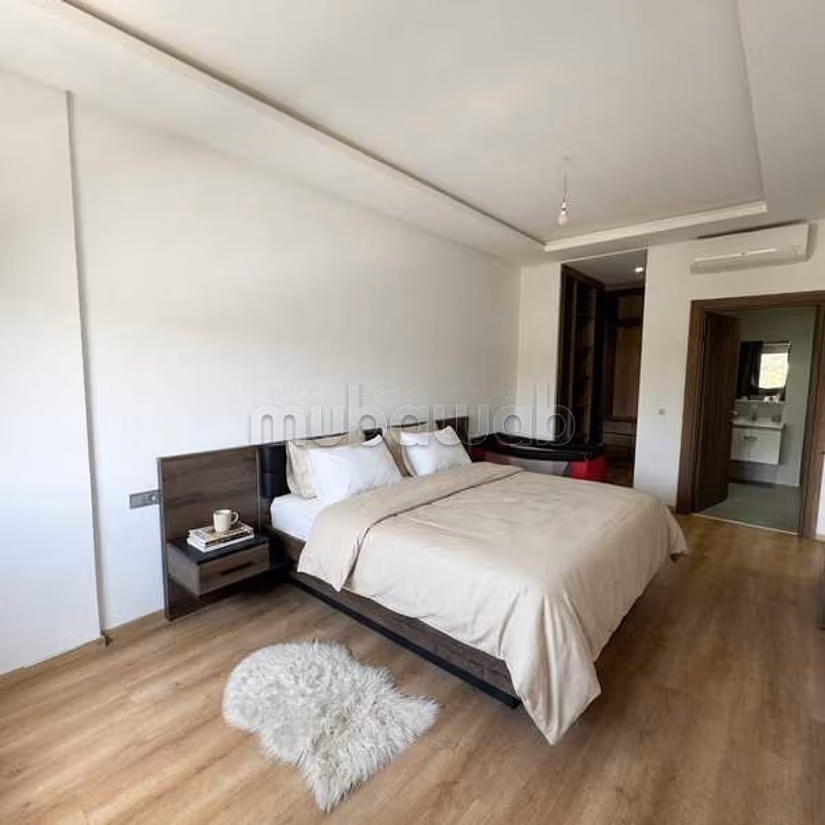 Appartamento in Affitto di 113.0 m² a Casablanca, Ospedali
