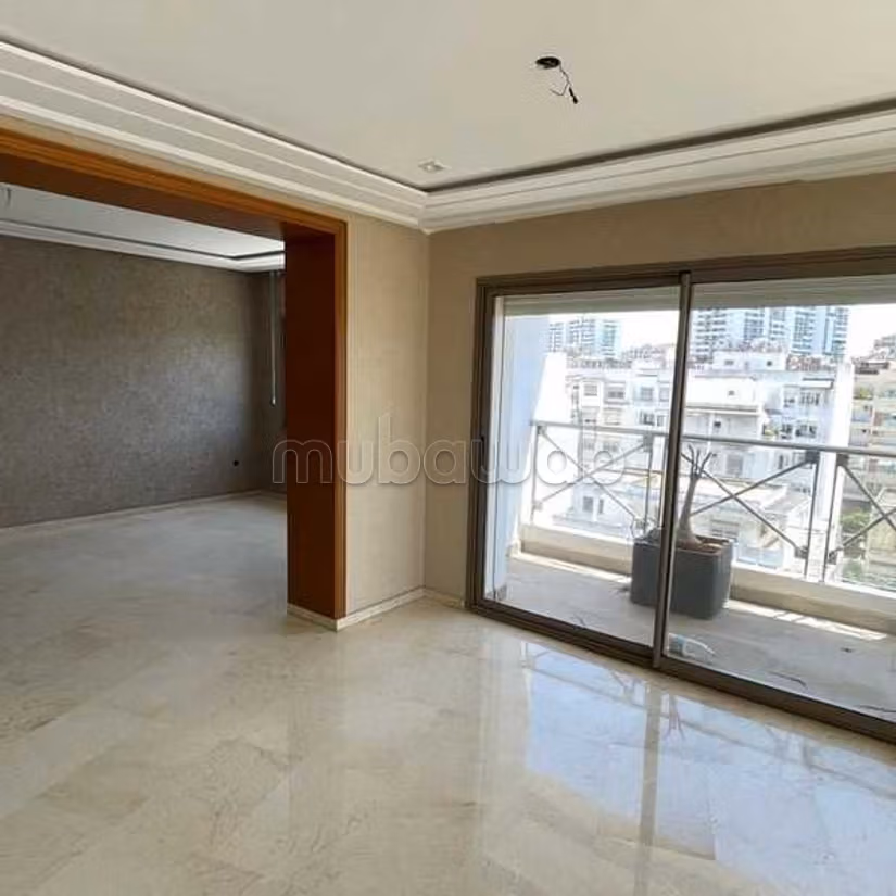 Appartement à Vendre de 431.0 m² à Casablanca, Triangle D'Or — 2