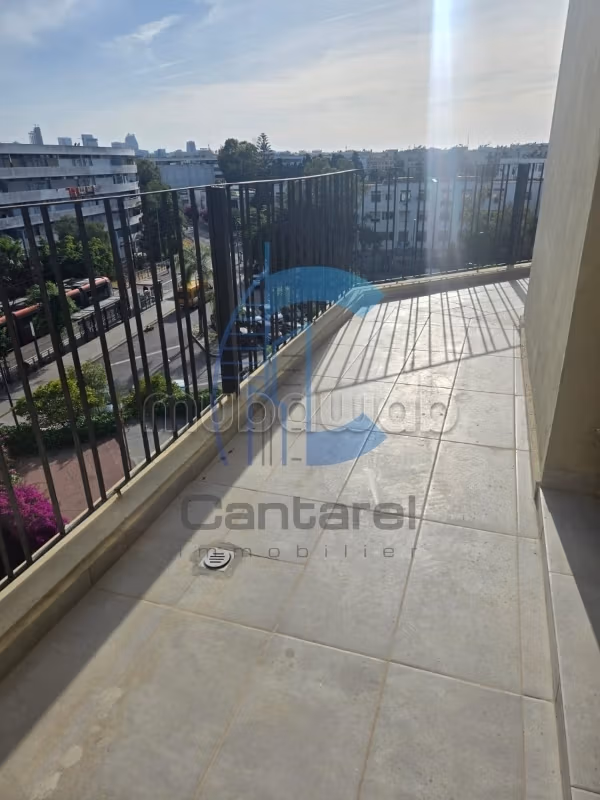 Medisch kantoor te huur – 81 m² – Medisch centrum – Val Fleuri