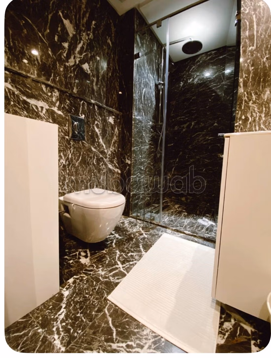 Location studio meublé Riviera ghandi — 3