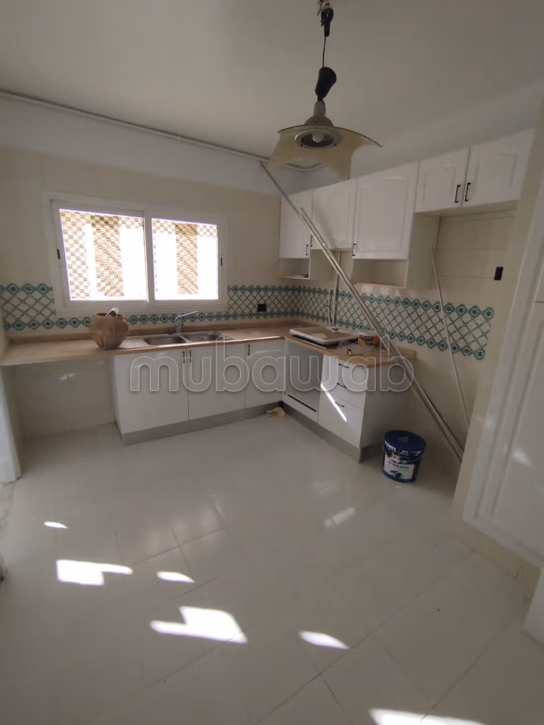 Ennasr 2; à vendre spacieux appt s4