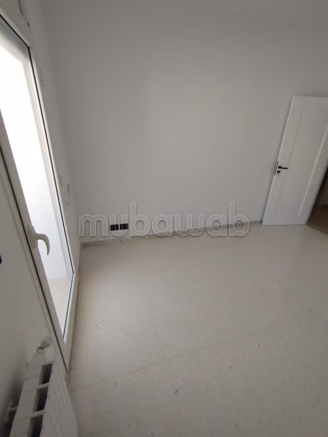 Ennasr 2; à vendre spacieux appt s4