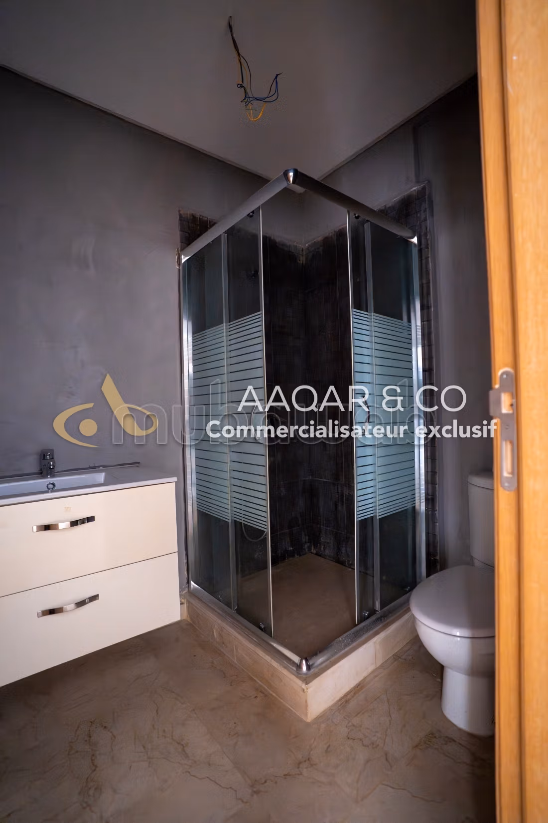 Un duplexe 3 chambres Salon à vendre — 6
